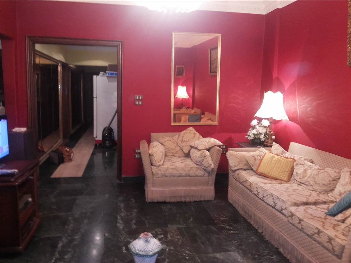 شقة مفروشة للايجار مدينة نصر شارع معز الدولة من شارع مكرم عبيد